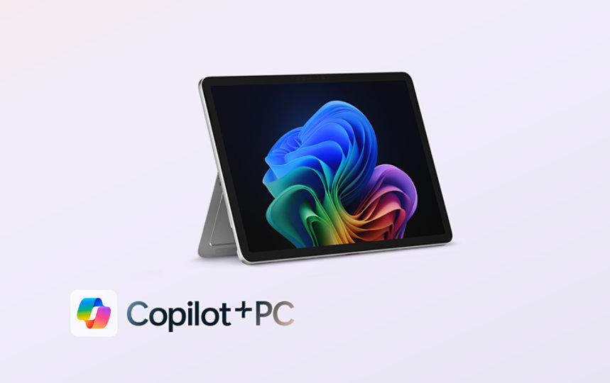 Uma vista angular mostra um Surface Pro, Copilot+ PC, 12 polegadas na cor platina com o suporte Kickstand colocado.